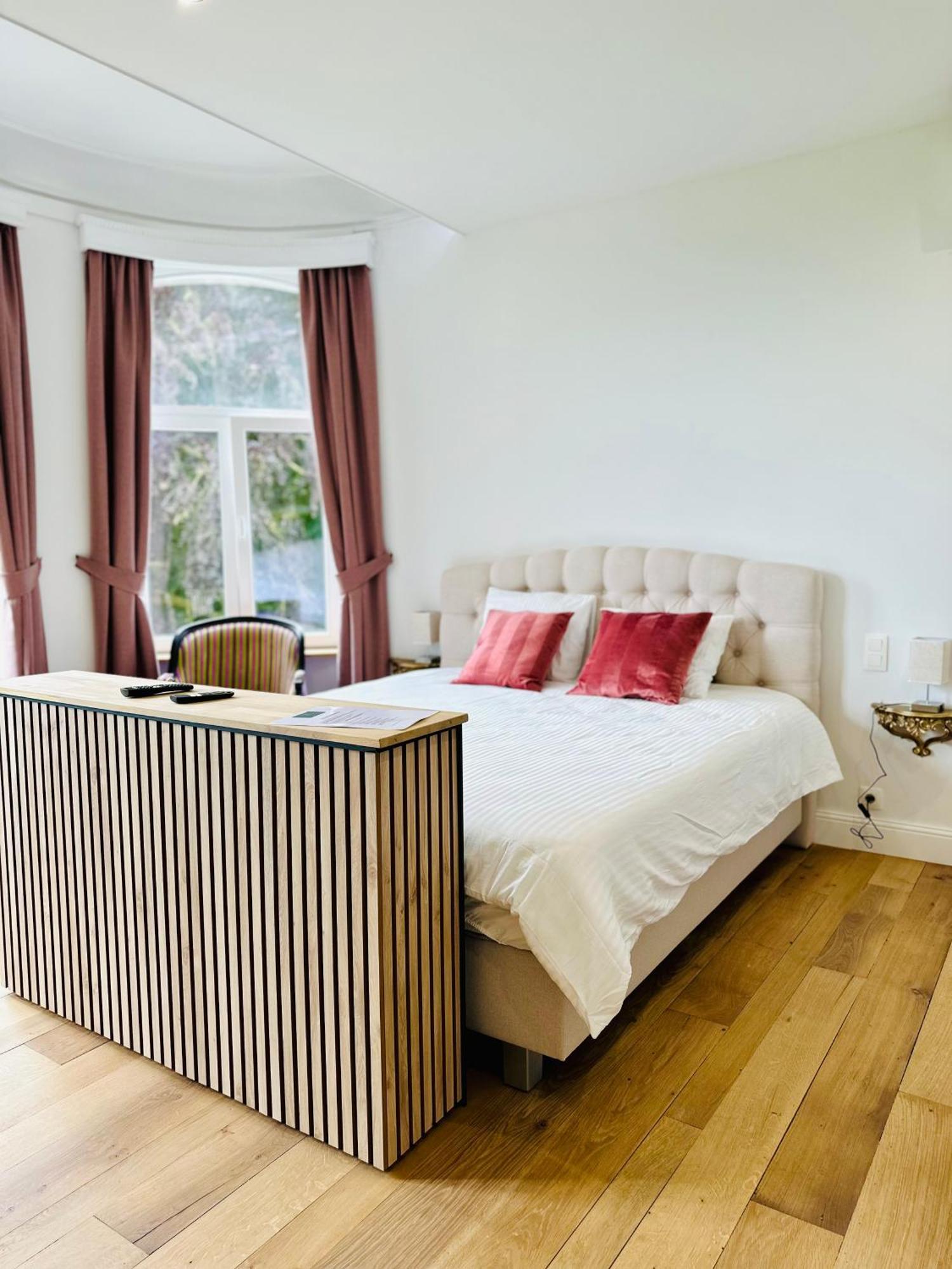 Suite Luxueuse Au Chateau De Saint Vitu 104 Tinlot Ngoại thất bức ảnh